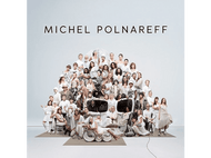 Groupe de personnes en blanc, debout dans une foule. Michel Polnareff en haut.