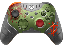 Une manette Xbox personnalisée avec une base verte, des éclaboussures de sang et le logo de Doom.
