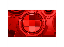 Charger l&#39;image dans la galerie, Gros plan sur un bouton rouge de manette de jeu. Le bouton est en forme de croix et a une finition brillante. Arrière-plan avec détails rouges de la manette.
