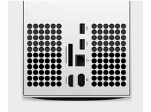 Charger l&#39;image dans la galerie, Vue arrière d&#39;une console blanche avec ports et trous de ventilation.
