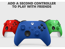 Charger l&#39;image dans la galerie, Trois manettes Xbox, rouge, bleue et verte, côte à côte.
