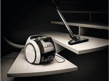Charger l&#39;image dans la galerie, MIELE Aspirateur Boost CX1 Parquet (LOWE)
