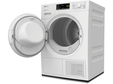 Charger l&#39;image dans la galerie, Lave-linge blanc avec porte ouverte, intérieur gris et panneau de commande avec écran.
