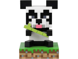 Une figurine de panda Minecraft avec un bambou vert et une base verte, sur une base d