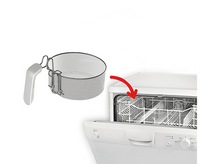 Charger l&#39;image dans la galerie, Un panier en treillis est à côté d&#39;un lave-vaisselle ouvert avec des grilles blanches.
