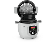 Charger l&#39;image dans la galerie, Moulinex Cookeo ouvert. Il a un écran et un pot de cuisson noir.
