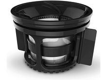 Charger l&#39;image dans la galerie, Une partie de presse-agrumes noire avec un filtre en maille et un cadre noir.
