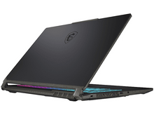 Charger l&#39;image dans la galerie, Ordinateur portable noir ouvert, dos visible. Logo MSI visible. Clavier éclairé multicolore.
