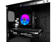 Charger l&#39;image dans la galerie, Un boîtier d&#39;ordinateur avec des composants, dont un GPU et un refroidisseur.
