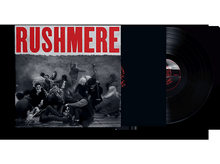 Charger l&#39;image dans la galerie, Pochette d&#39;album vinyle avec groupe en noir et blanc, disque vinyle à droite.
