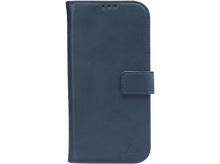 Charger l&#39;image dans la galerie, Étui de téléphone bleu avec fermeture magnétique. Fond noir.
