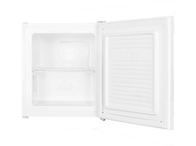 Charger l&#39;image dans la galerie, Mini-réfrigérateur blanc avec porte ouverte. L&#39;intérieur montre les étagères.
