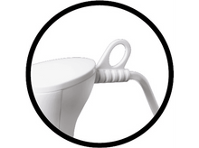 Charger l&#39;image dans la galerie, Gros plan d&#39;une poignée blanche d&#39;un appareil de cuisine. Un cercle noir encadre l&#39;objet.
