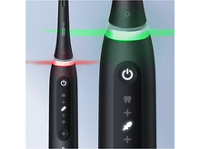 Charger l&#39;image dans la galerie, ORAL B Brosse à dents électrique iO 5S Brosse à dents adulte Noir

