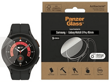 Charger l&#39;image dans la galerie, Samsung Galaxy Watch 5 Pro à gauche, avec une boîte de protection d&#39;écran à droite.
