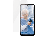 Une personne aux cheveux blonds tient un téléphone, portant une veste bleue. Un protecteur d'écran est devant le téléphone.