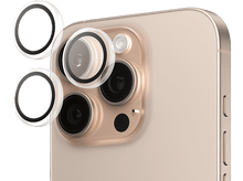 Charger l&#39;image dans la galerie, Gros plan d&#39;un iPhone doré avec trois lentilles et deux caches objectifs détachés.
