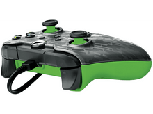 Charger l&#39;image dans la galerie, PDP Manette filaire Neon Carbon Xbox Series One / X (049-012-CMGG)
