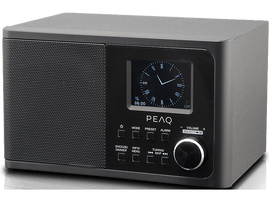 Radio PEAQ noire avec un écran affichant une horloge. Boutons pour mode, préréglage, alarme et volume.