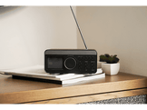PEAQ Radio-réveil DAB+ avec chargeur intégré (PCR 540 DAB+)