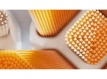 Charger l&#39;image dans la galerie, Gros plan d&#39;une tête de brosse à dents avec des poils orange et un cadre en plastique blanc, mettant en évidence la texture.
