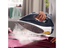 Charger l&#39;image dans la galerie, PHILIPS Fer à repasser vapeur SteamIron séries 7000 (DST7030/20)
