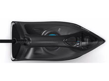 Charger l'image dans la galerie, Un fer à repasser noir avec un cadran et une poignée bleus. C'est une vue de dessus.
