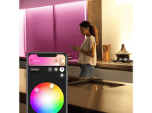 Charger l&#39;image dans la galerie, PHILIPS HUE Bande LED Smart Kit de base Plus V4 RGB 2 m (70342400)
