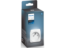 Charger l&#39;image dans la galerie, Une boîte pour une prise intelligente Philips Hue, avec la prise visible.
