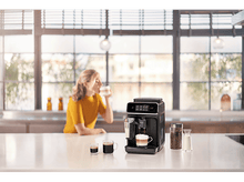 Charger l&#39;image dans la galerie, PHILIPS Machine expresso LatteGo Series 2200 (EP2231/40) Machine expresso full automatique Noir Glossy
