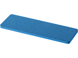 Rouleau en mousse bleu sur fond noir, rectangulaire.