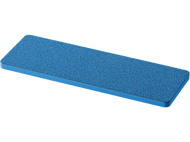 Rouleau en mousse bleu sur fond noir, rectangulaire.