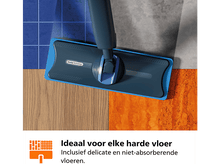 Charger l'image dans la galerie, Une serpillère avec un tampon bleu sur un sol coloré. Le sol est divisé en sections bleues, grises, en bois et oranges.
