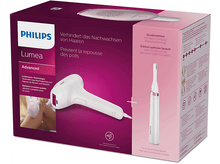 Charger l&#39;image dans la galerie, Boîte d&#39;un appareil Philips Lumea, avec les détails du produit sur la boîte.
