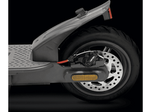 Charger l&#39;image dans la galerie, PLATUM Trottinette électrique Ducati Pro-I Noir (8056711539867)
