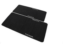 Charger l&#39;image dans la galerie, Deux tapis PLAYSEAT noirs sur fond blanc. Les tapis sont rectangulaires avec du texte blanc.

