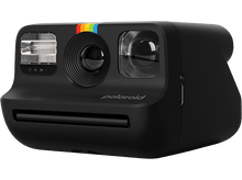 Charger l&#39;image dans la galerie, Appareil photo Polaroid noir avec une bande arc-en-ciel sur le dessus.
