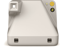 Charger l&#39;image dans la galerie, Un appareil photo instantané de style vintage avec un bouton d&#39;alimentation jaune et un affichage numérique indiquant &#39;8&#39;.
