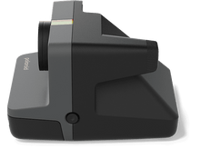 Charger l&#39;image dans la galerie, Vue latérale de l&#39;appareil photo Polaroid. Corps gris et noir avec bande arc-en-ciel.
