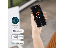 Charger l&#39;image dans la galerie, Une main tenant un smartphone affichant l&#39;interface de contrôle de la température d&#39;un appareil de chauffage.
