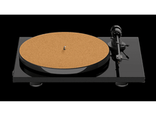 Charger l&#39;image dans la galerie, PRO-JECT Tourne-disque E1 BT + Tapis pour platine (E1BT-CORK-IT-BLACK)
