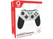 Charger l&#39;image dans la galerie, Manette de jeu blanche et noire dans une boîte rouge et blanche.
