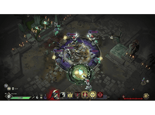 Charger l&#39;image dans la galerie, Vue de dessus d&#39;une scène de jeu. Personnages en cercle, se battant. Bougies et un portail sont présents.
