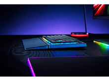 Charger l&#39;image dans la galerie, RAZER Clavier gaming Ornata V3 Low Profile RGB AZERTY Noir (RZ03-04460500-R3F1)
