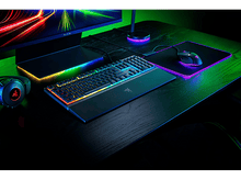 Charger l&#39;image dans la galerie, RAZER Clavier gaming Ornata V3 Low Profile RGB AZERTY Noir (RZ03-04460500-R3F1)
