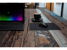 Charger l&#39;image dans la galerie, RAZER Tapis de souris gamer Goliathus Mobiel Stealth Edition (RZ02-01820500-R3M1)
