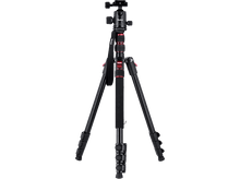 Charger l&#39;image dans la galerie, Trépied noir et rouge, pieds déployés. La tête est noire. Fond noir.
