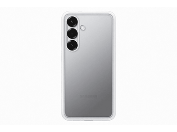 Coque de téléphone transparente sur fond blanc, avec trois lentilles d'appareil photo.