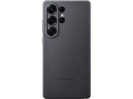 Coque de téléphone Samsung gris foncé avec trois objectifs d'appareil photo. Fond noir.