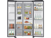 Charger l&#39;image dans la galerie, Réfrigérateur ouvert avec des aliments. Fruits, légumes, boissons et autres articles sont visibles.
